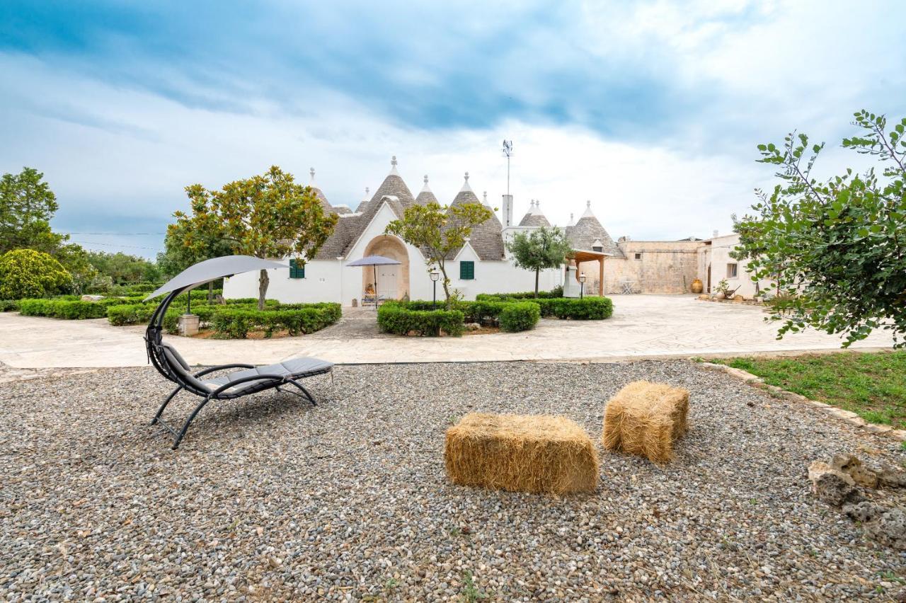 Trullo Il Focolare In Masseria Чистернино Экстерьер фото