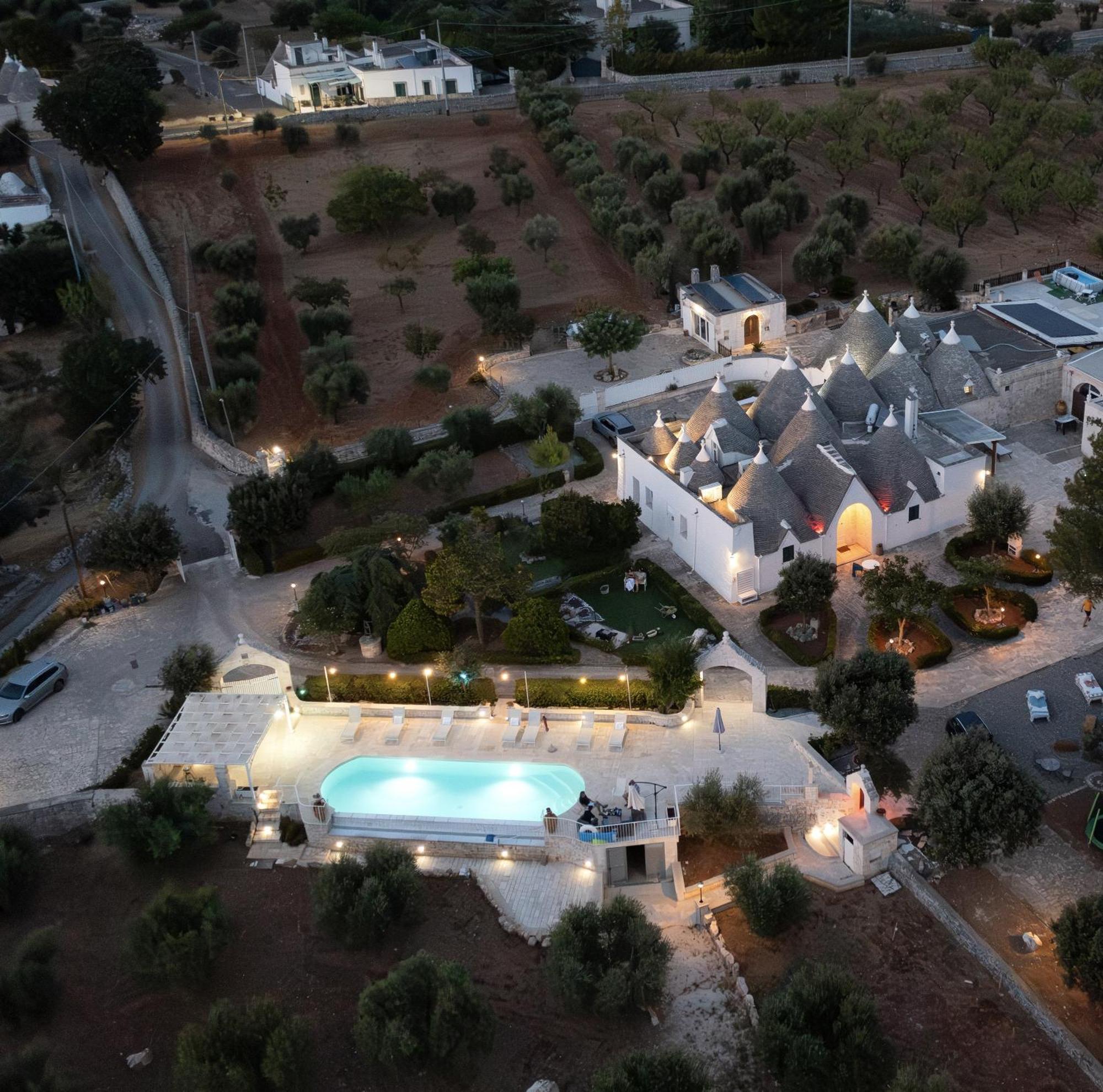 Trullo Il Focolare In Masseria Чистернино Экстерьер фото