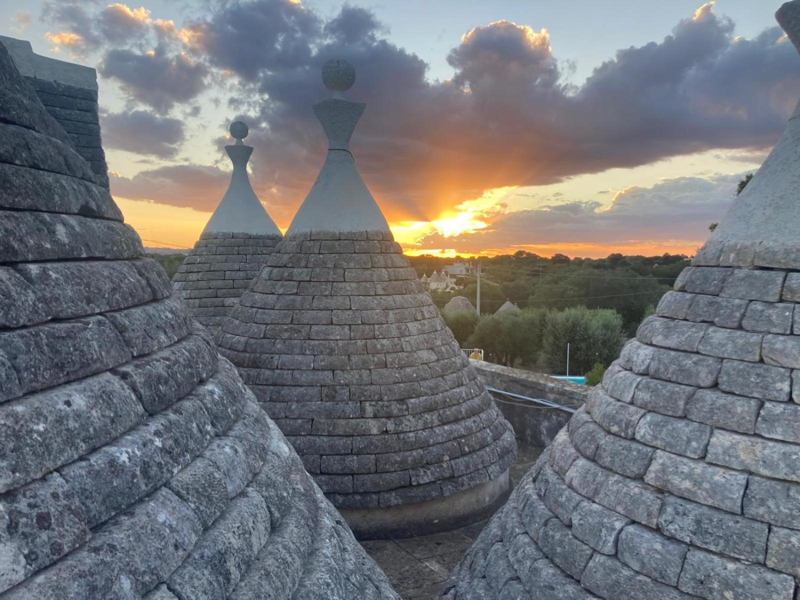 Trullo Il Focolare In Masseria Чистернино Экстерьер фото